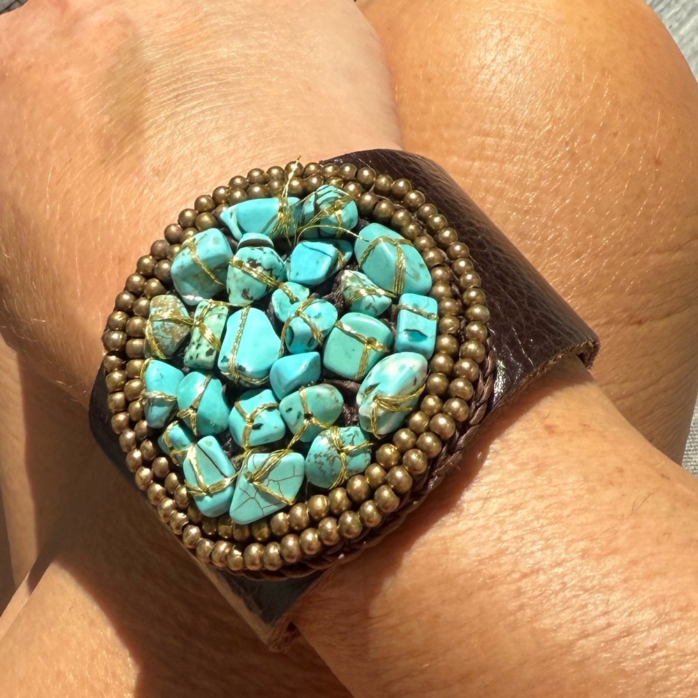 NWOT Turquoise and Brown leather Beaded Cuff Bracelet